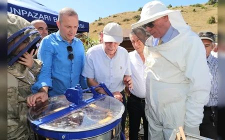 ODUNPAZARI BELEDİYE BAŞKANI KAZIM KURT: “ARIKÖY PROJESİYLE YENİ ÜRETİCİLER YETİŞTİRMEYE DEVAM EDİYORUZ”