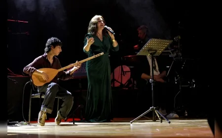 BURSA BÜYÜKŞEHİR BELEDİYESİ CAZ PAZARI KONSERLERİNDE SERENAD BAĞCAN SAHNE ALDI