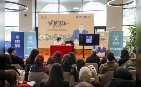 Bursa’da Ahmet Hamdi Tanpınar Eserleri Söyleşilerle Çok Yönlü Ele Alındı