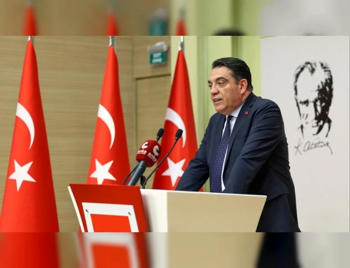 CHP Genel Başkan Yardımcısı Yankı Bağcıoğlu: “Kıbrıs Adası’na yönelik hava tehditleri artıyor”