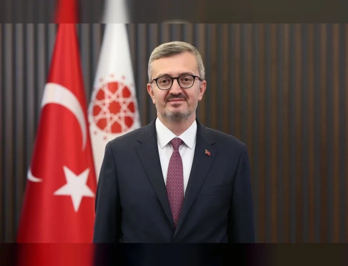 İletişim Başkanı Burhanettin Duran: “İsrail’de gözaltına alınan gazeteciler bir an önce serbest bırakılmalı”