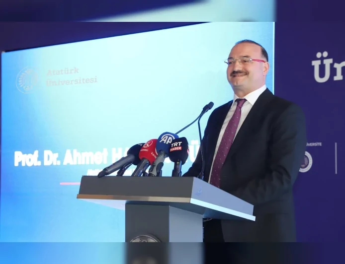 Atatürk Üniversitesi Rektörü Prof. Dr. Ahmet Hacımüftüoğlu: “Sağlıkta Yapay Zekâda Ülkemizin Zirvesinde Yer Alıyoruz”