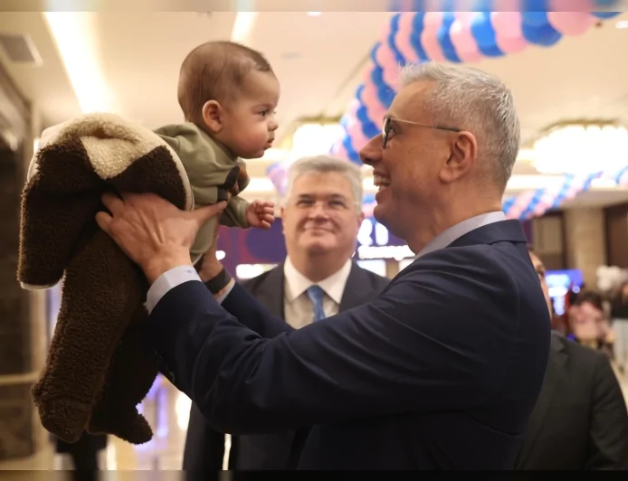Sağlık Bakanı Kemal Memişoğlu Külliye’de Ramazan Etkinliğinde: “500 Bin Çocuğumuzu Sağlık Elçisi Yaptık”