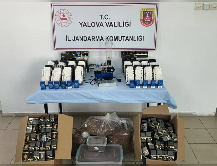 Yalova İl Jandarma Komutanlığı Çınarcık’ta Kaçak Tütün Operasyonu Düzenledi 27 Bin Makaron ve 16 Kilo Kıyılmış Tütün Ele Geçirildi