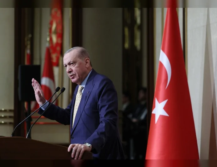 CUMHURBAŞKANI RECEP TAYYİP ERDOĞAN: “HÜKÛMET OLARAK HİÇBİR ZAMAN TİCARET ERBABIMIZI YALNIZ BIRAKMADIK”