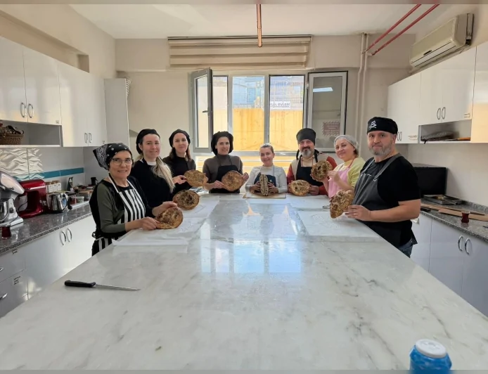 İzmir İl Millî Eğitim Müdürü Dr. Ömer Yahşi: “Maarifin Kalbinde Ramazan ruhu dayanışmayı büyütüyor”