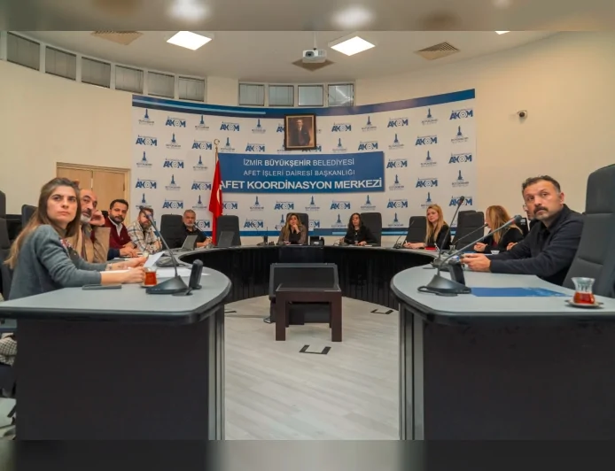 İzmir Büyükşehir Belediyesi Afetlere Karşı Kent Genelinde Kapsamlı Hazırlık Seferberliği Yürütüyor!
