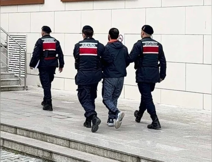 Yalova’da DEAŞ Operasyonu: Propaganda Yaptığı Belirlenen 2 Şüpheli Yakalandı