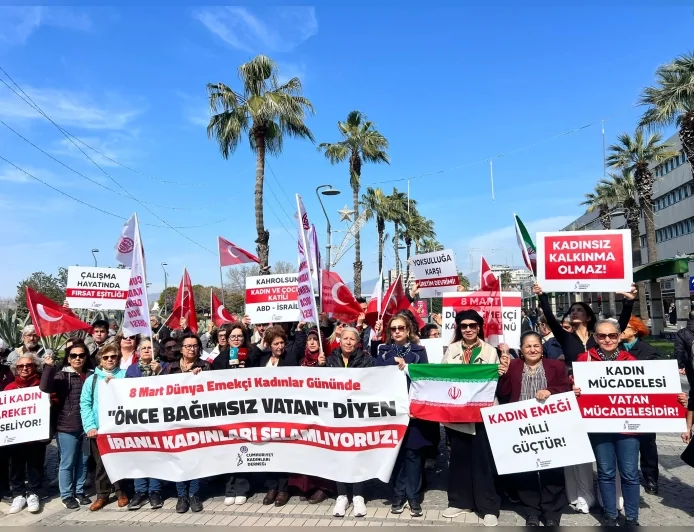 Cumhuriyet Kadınları Derneği’nden 8 Mart’ta İranlı kadınlara destek açıklaması