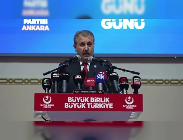 Büyük Birlik Partisi Ankara iftarında kadın, aile ve adalet vurgusu öne çıktı