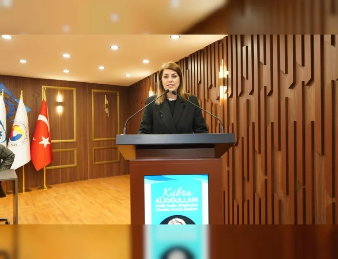 ETSO’DA 8 MART’A ÖZEL “ERZURUM HANIMEFENDİLERİ” SÖYLEŞİSİ YOĞUN İLGİ GÖRDÜ