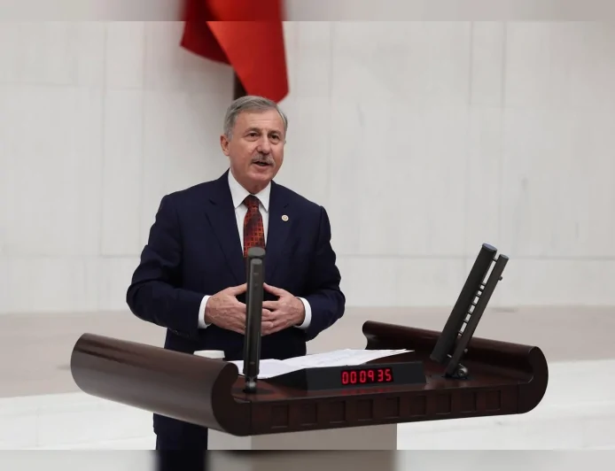 Yeni Yol Partisi Grup Başkanvekili Doç. Dr. Selçuk Özdağ: “Türkiye’yi kriz alanı gibi göstermeye dönük algı operasyonlarını kabul etmiyoruz”