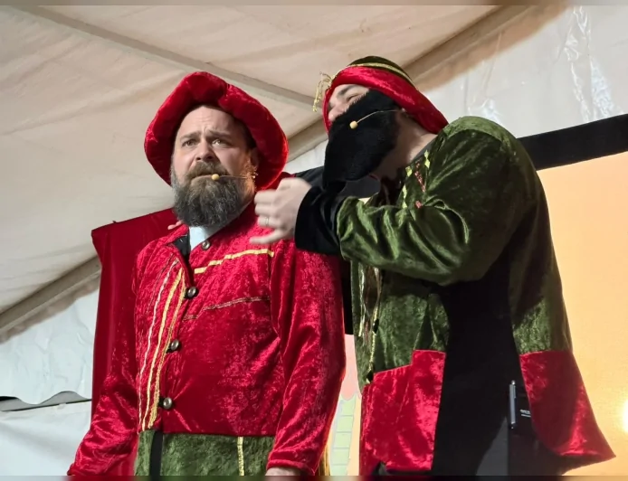 YALOVA BELEDİYESİ “KARAGÖZ VE HACİVAT MAHALLEMDE” ETKİNLİĞİYLE RAMAZAN AKŞAMLARINI ŞENLENDİRİYOR