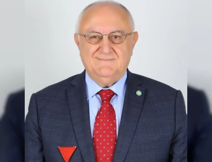 İYİ Parti Genel Başkan Yardımcısı Ahmet Kâmil Erozan: “Trump da ‘aldatıldım’ demeye başladı”