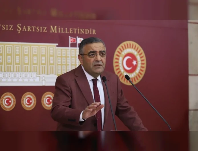 CHP Genel Başkan Yardımcısı Sezgin Tanrıkulu hasta mahpuslar için Adalet Bakanı Gürlek’e 8 soruluk önerge verdi