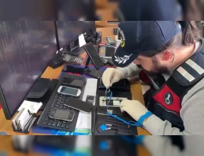 18 İlde Eş Zamanlı Operasyonlarda 5,3 Milyar TL İşlem Hacimli 118 Şüpheli Yakalandı