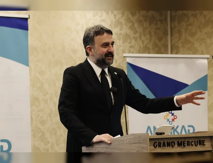 ANKARA KENT KONSEYİ BAŞKANI HALİL İBRAHİM YILMAZ: “ANKARA’DA BAYRAM; DAYANIŞMANIN MERHEMİ, GELENEĞİN GELECEĞE UZANAN NEFESİDİR”