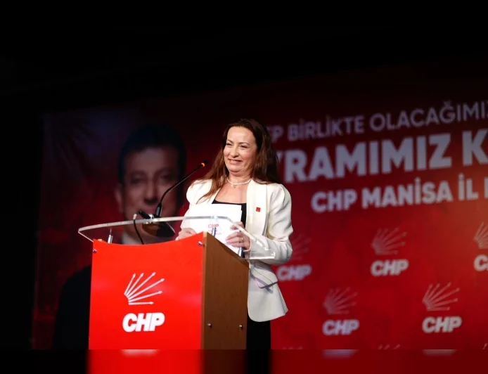 CHP Manisa İl Başkanı İlksen Özalper: “Bayram sevincimiz yarım, vicdanımız sızım sızım”