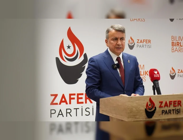 Zafer Partisi Sözcüsü Azmi Karamahmutoğlu: “Türkiye Komşusu İran’a Elini Uzatmalıdır”