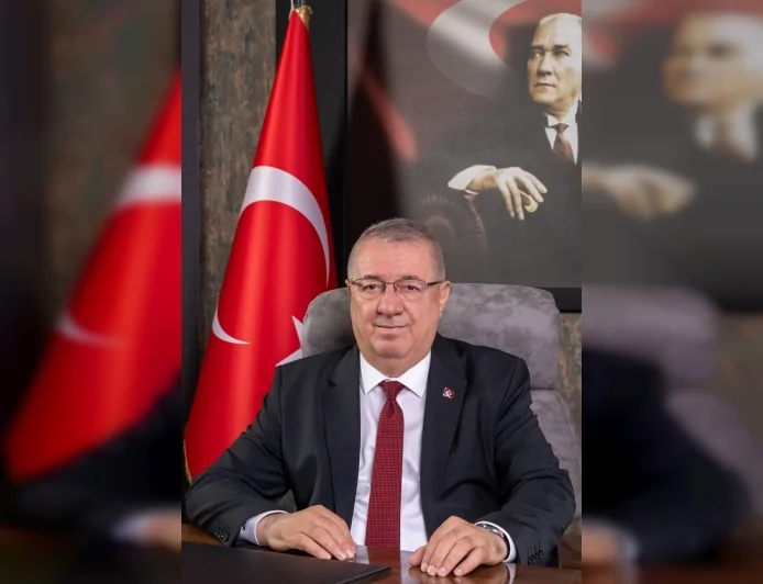 Edremit Belediye Başkanı Mehmet Ertaş: “Birlik ve beraberliğimiz daim olsun” Ramazan Bayramı mesajı yayımladı