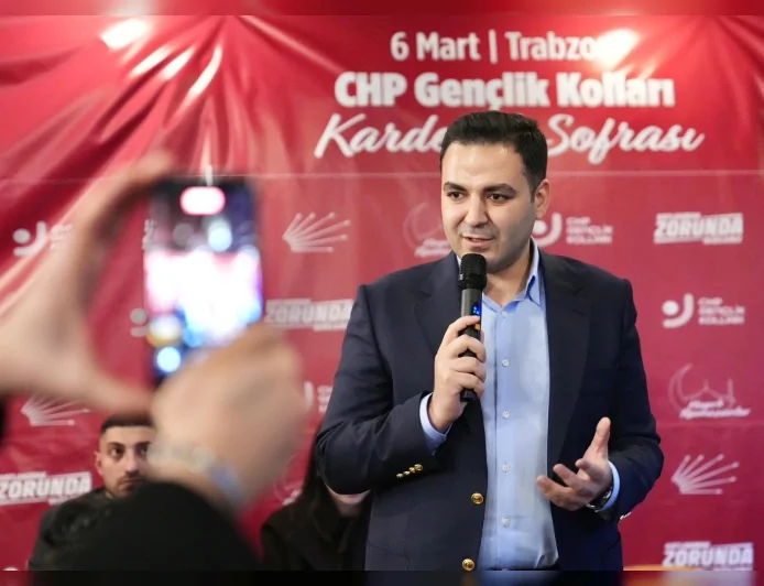 CHP Gençlik Kolları Genel Başkanı Cem Aydın: “Demokrasiye açılan bu hukuk savaşına teslim olmayacağız”