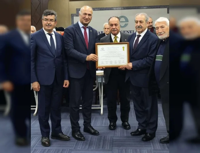 Gerontolog Dr. Kemal Aydın İstanbul’da Sağlıklı Yaşlanma Vizyonunu Uluslararası Platformda Tanıttı