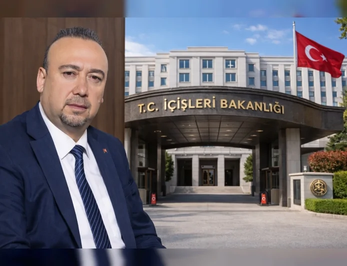 İçişleri Bakanlığı Uşak Belediye Başkanı Özkan Yalım’ın görevden uzaklaştırıldığını açıkladı