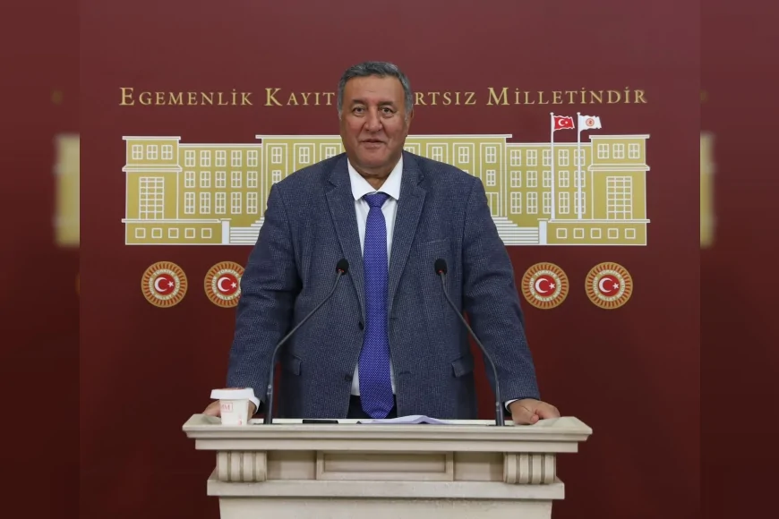 CHP Niğde Milletvekili Ömer Fethi Gürer: “Üreticinin elektriğini kesmek, ürünü tarlada kurutuyor”