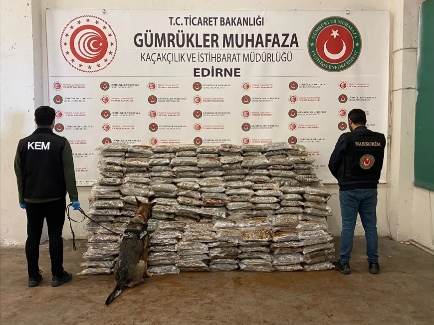 Ticaret Bakanlığı Gümrükler Muhafaza Ekiplerinden Ambarlı, Kapıkule ve Gürbulak’ta 828 Milyon TL’lik Uyuşturucu Darbesi