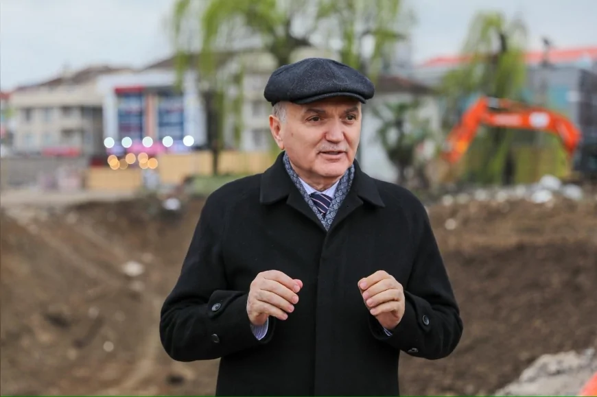 DÜZCE BELEDİYE BAŞKANI DR. FARUK ÖZLÜ: “DÜZCE’MİZ KALICI BİR ANIT ESER KAZANACAK”