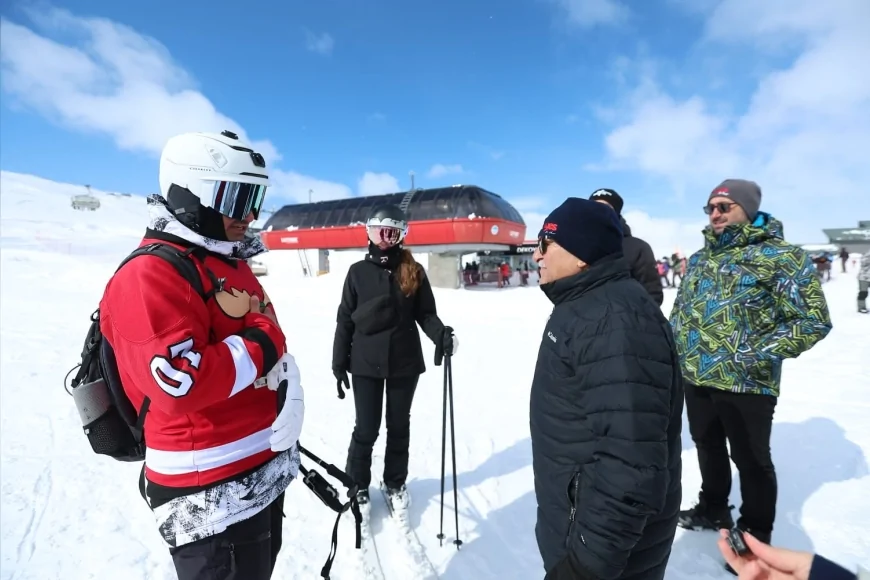Kayseri Büyükşehir Belediye Başkanı Dr. Memduh Büyükkılıç: “Erciyes’te memnuniyet üst düzey, tüm pistler açık”
