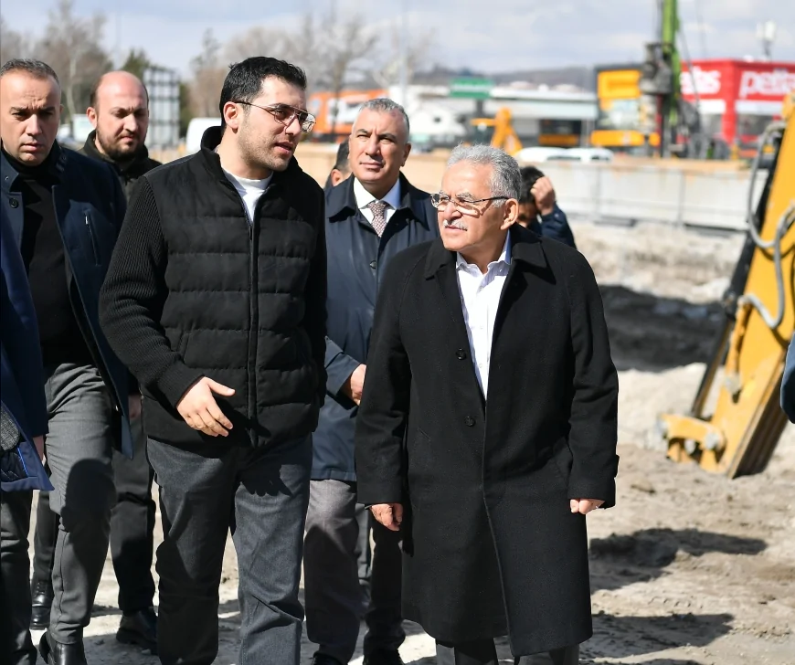 KAYSERİ BÜYÜKŞEHİR BELEDİYE BAŞKANI DR. MEMDUH BÜYÜKKILIÇ: “300 MİLYON TL’LİK KATLI KAVŞAK KAYSERİ’NİN GELECEĞİNE HİZMET EDECEK”
