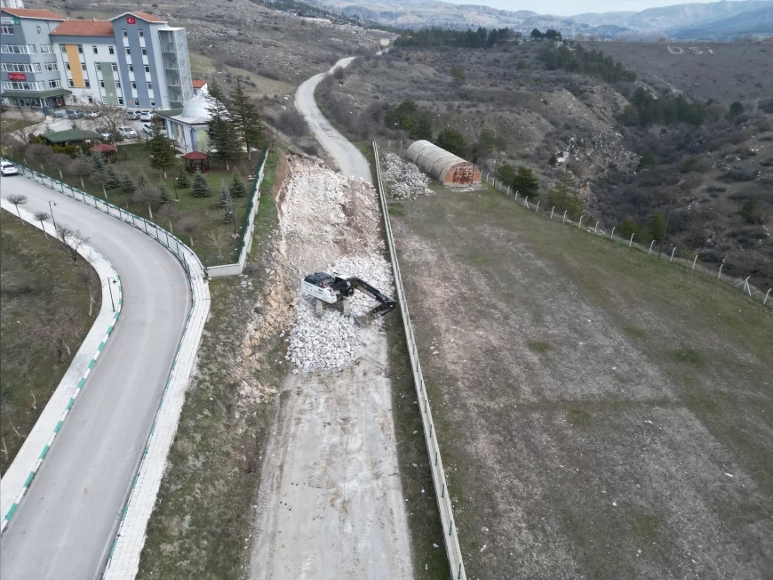 Çorum Belediyesi Çomar Barajı’nda 3,5 Kilometrelik Ring Hattının İkinci Etap Çalışmalarını Sürdürüyor