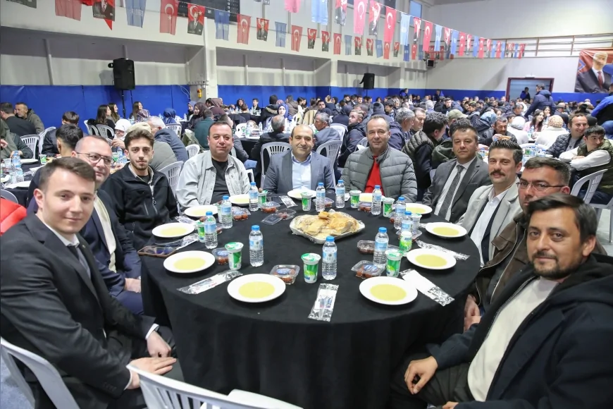 Bursa Büyükşehir Belediyesi Büyükorhan’da İftar Programı Düzenledi