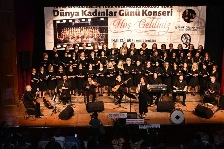 Çorum’da “Sahnenin Sultanları” Konseri 8 Mart Öncesi Türkülerle Kadınların Sesini Sahneye Taşıdı