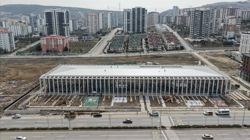 ANKARA BÜYÜKŞEHİR BELEDİYE BAŞKANI MANSUR YAVAŞ: “BAĞLICA’YA MODERN BİR SPOR MERKEZİ KAZANDIRIYORUZ”