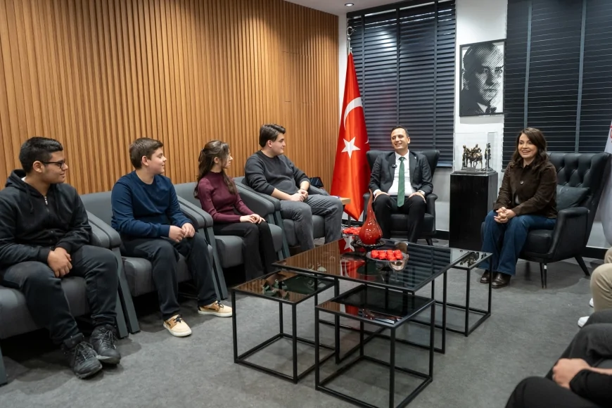 BORNOVA BELEDİYE BAŞKANI ÖMER EŞKİ: “BORNOVA’DAN TÜRKİYE DERECELERİ ÇIKARMAK EN BÜYÜK HEDEFLERİMİZDEN BİRİ”