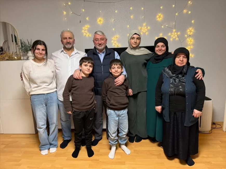 ÇORUM BELEDİYE BAŞKANI DR. HALİL İBRAHİM AŞGIN ALMANYA’DA İSMAİL SAĞLAM VE ELVAN ALTUNKESER’İ ZİYARET ETTİ