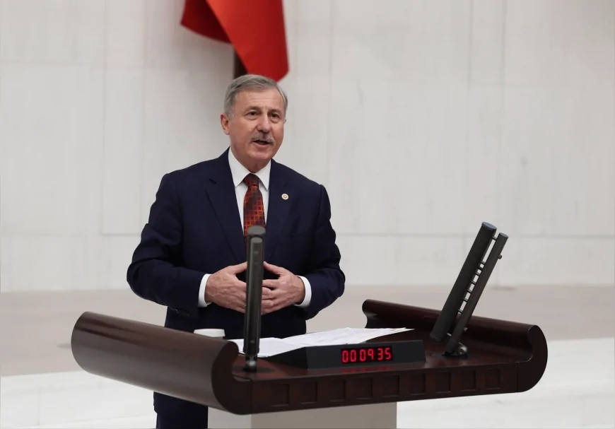 YENİ YOL PARTİSİ GRUP BAŞKANVEKİLİ DOÇ. DR. SELÇUK ÖZDAĞ: “TÜRKİYE’NİN HAVA VE FÜZE SAVUNMA KAPASİTESİ MECLİS’TE KAPSAMLI BİÇİMDE ELE ALINMALI”