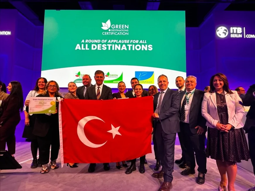 Çeşme Belediyesi sürdürülebilir turizm çalışmalarıyla uluslararası Altın Ödül kazandı