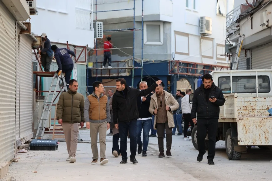 Marmaris Belediye Başkanı Acar Ünlü: “Çarşımızı daha ferah ve modern bir görünüme kavuşturuyoruz”