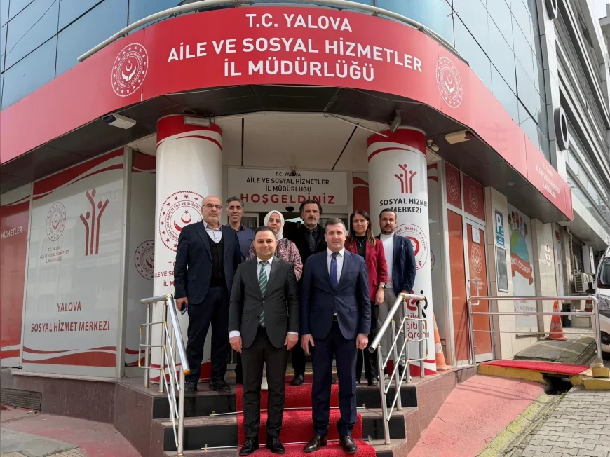 Aile ve Sosyal Hizmetler Bakanlığı Bilgi Teknolojileri Genel Müdürlüğü Daire Başkanı Tolga Nar Yalova’da Kuruluşları İnceledi