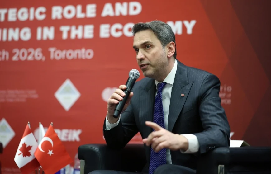 Enerji ve Tabii Kaynaklar Bakanı Alparslan Bayraktar: “Son 5 yılda güneş ve rüzgâr kurulu gücümüzü ikiye katladık”