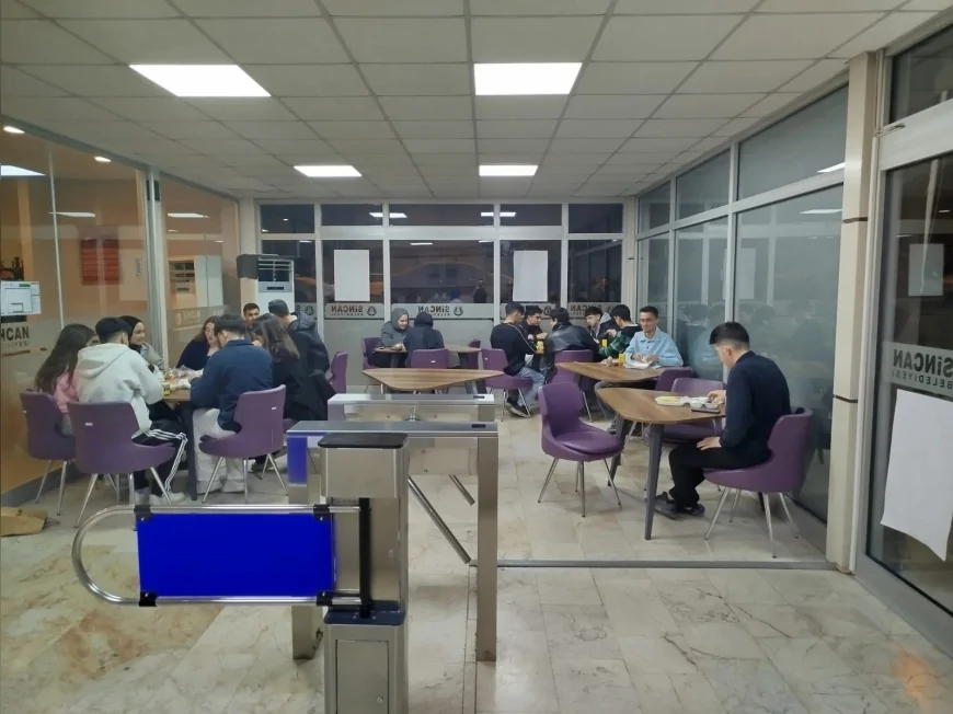 Sincan’da Millet Kıraathaneleri Gençlerin Eğitim Hayatına Destek Oluyor, Sayı 12’ye Ulaştı