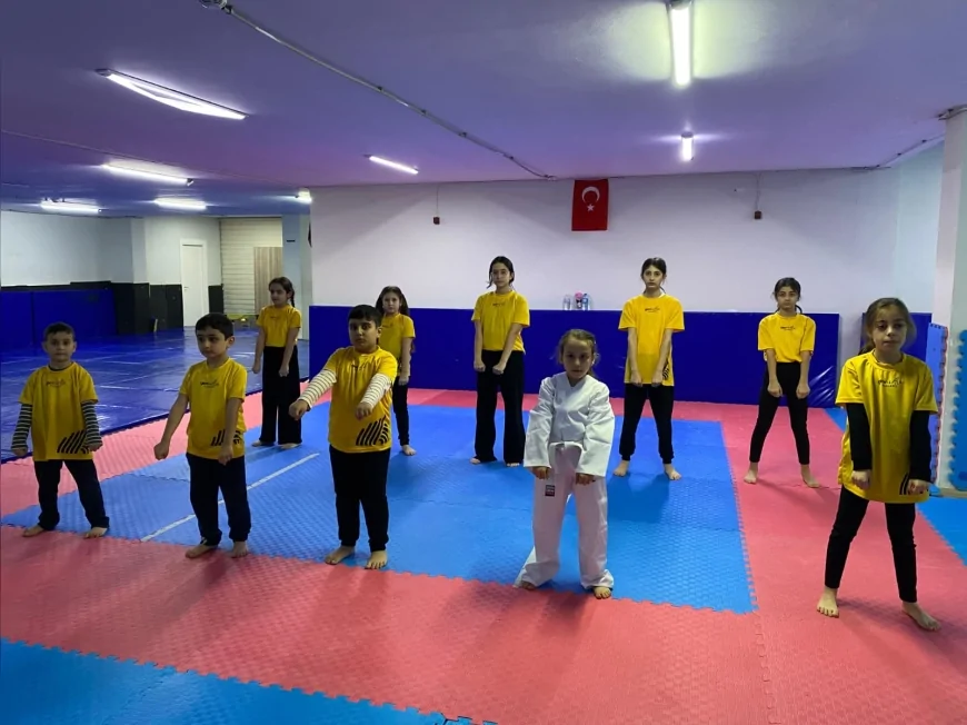 Başiskele’de 9 Branşta Ücretsiz Kış Spor Okulları Yoğun Katılımla Devam Ediyor