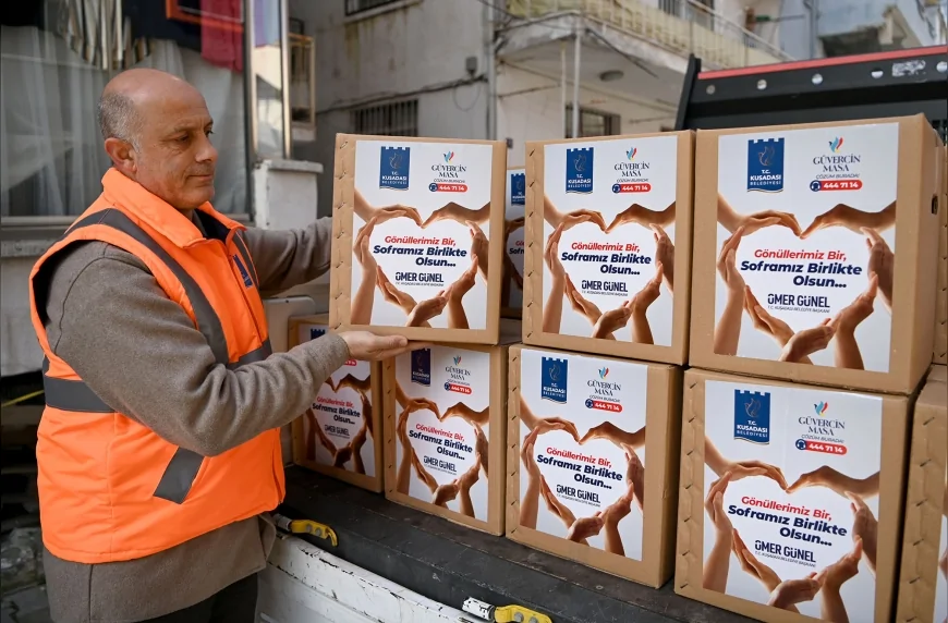 Kuşadası Belediyesi Ramazan ayında 3 bin 500 aileye gıda yardımı ulaştırdı