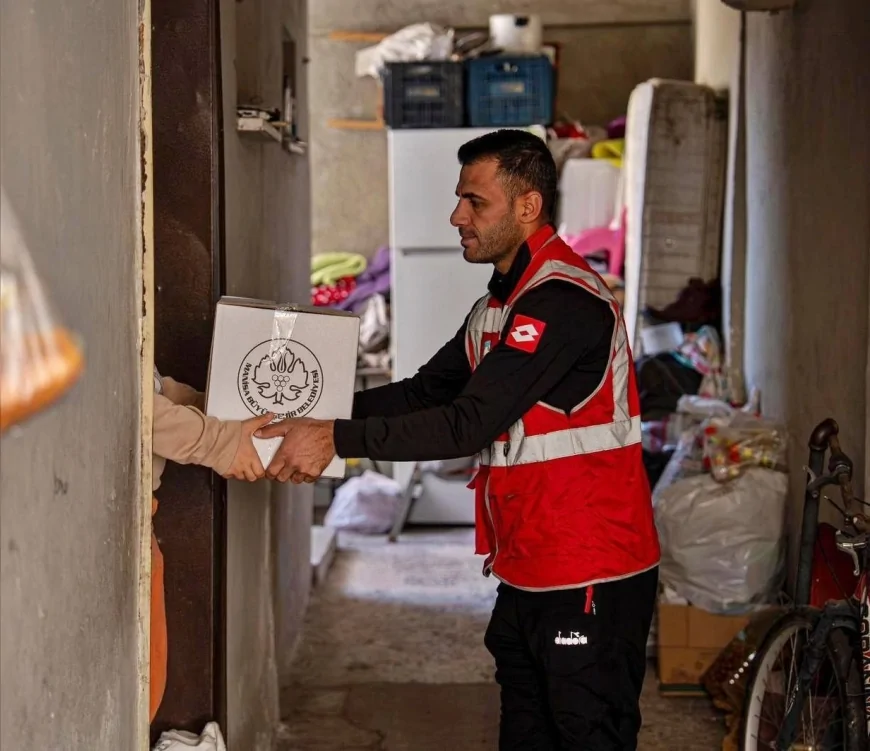 Manisa Büyükşehir Belediye Başkanı Besim Dutlulu: “Dayanışmanın Sıcaklığını 22 Bin Aileye Ulaştırıyoruz”