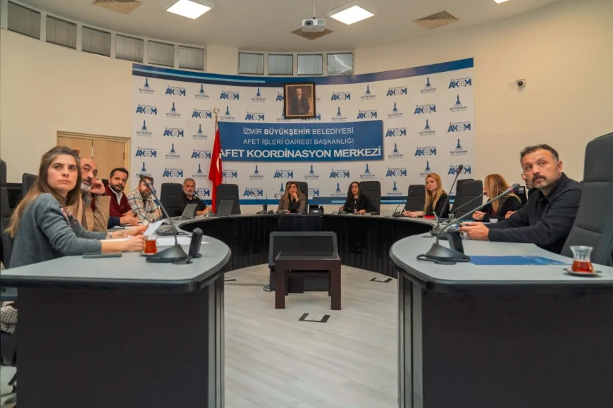 İzmir Büyükşehir Belediyesi Afetlere Karşı Kent Genelinde Kapsamlı Hazırlık Seferberliği Yürütüyor!