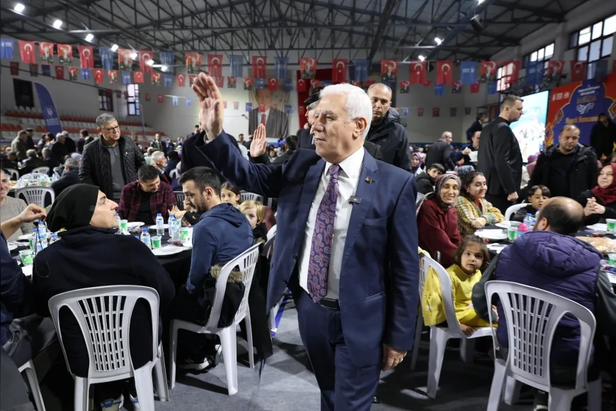 BURSA BÜYÜKŞEHİR BELEDİYE BAŞKANI MUSTAFA BOZBEY: “DAĞ YÖRESİ GÜLÜMSERSE BURSA’NIN TAMAMI DA GÜLÜMSER”
