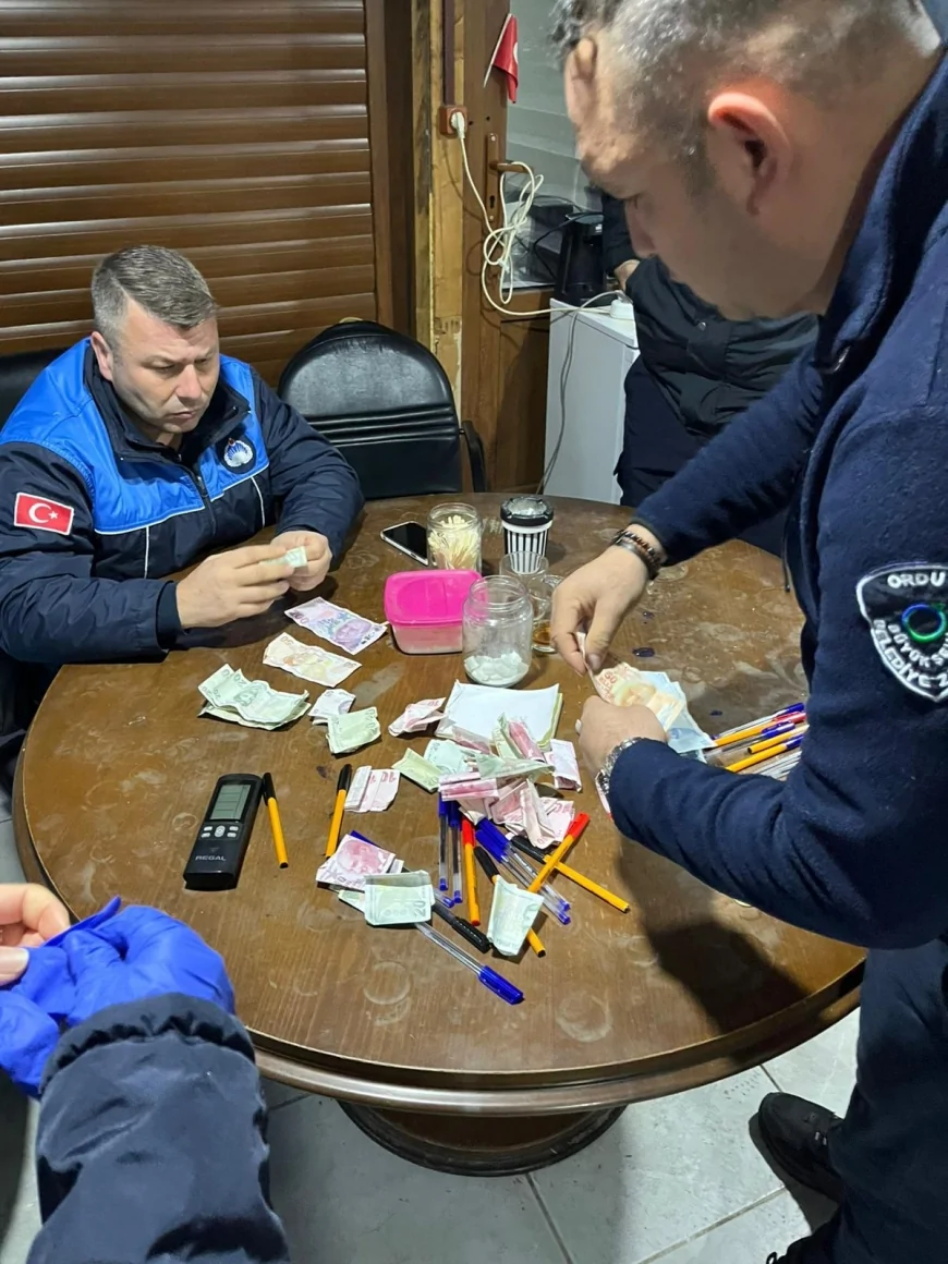 Ordu Büyükşehir Belediyesi Zabıta ekiplerinden Ramazan ayında dilencilere yönelik operasyon